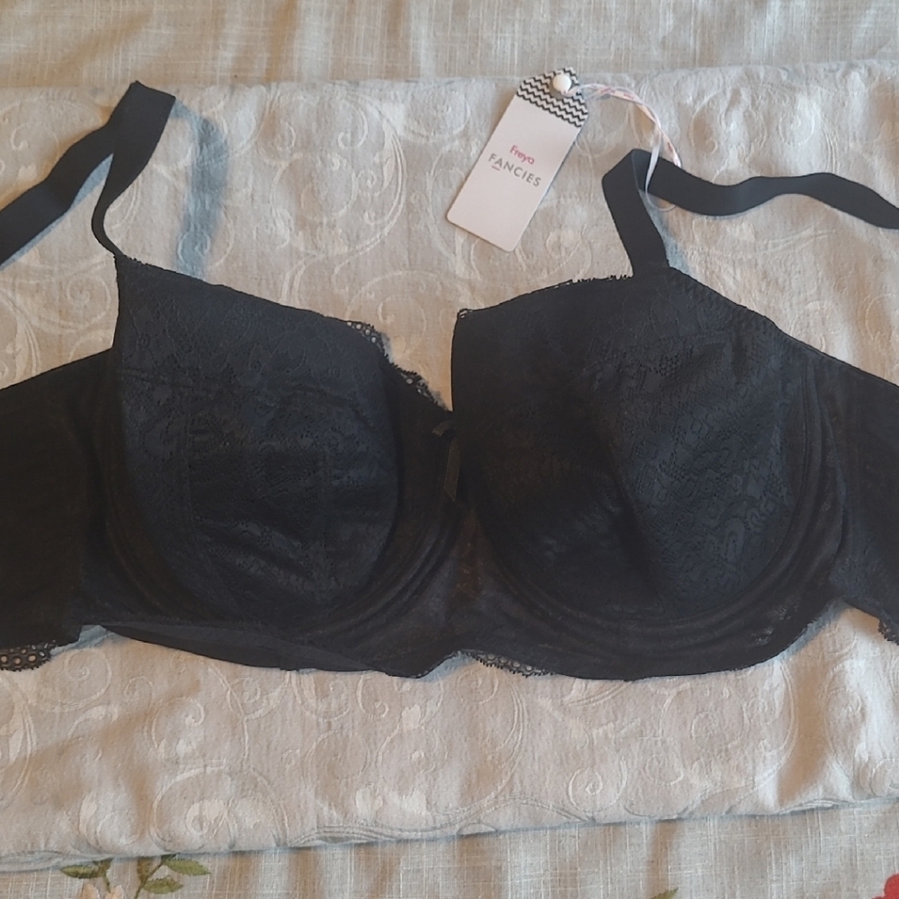Freya Fancies Black Full-Coverage Bra with Lace Molded Cups - US size 34I